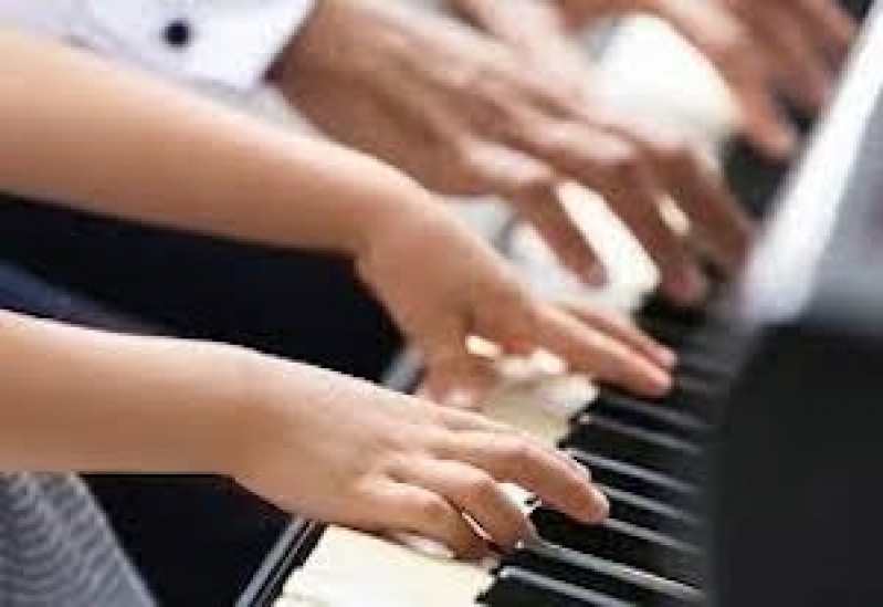 Aulas de Piano Particulares Mooca - Aula de Piano Jazz - Juba